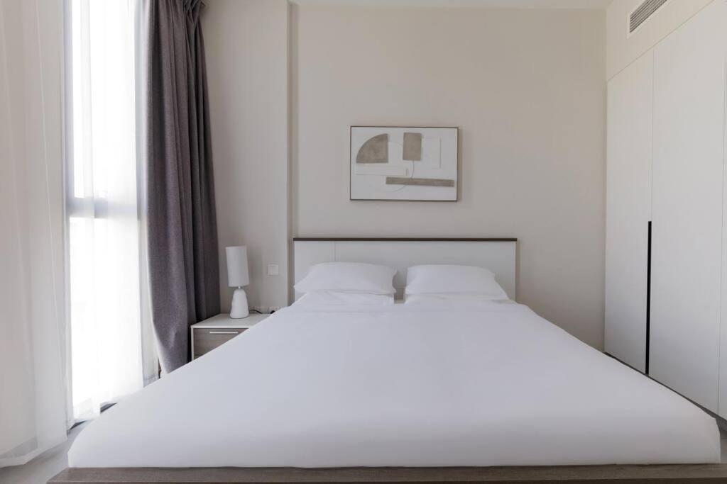 Sahab - Solo 1Br Apt In Al Jada Sharjah Bagian luar foto