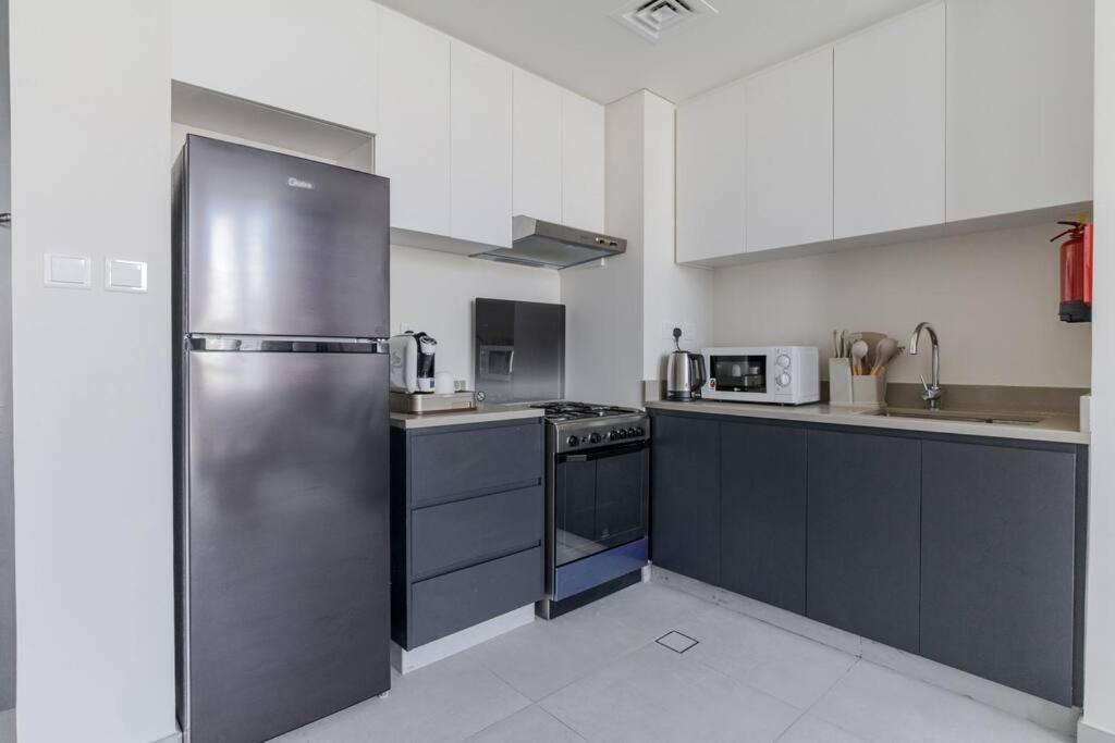 Sahab - Solo 1Br Apt In Al Jada Sharjah Bagian luar foto